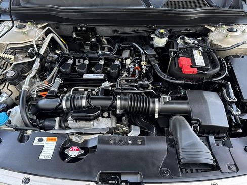 Used 2018 Honda Accord LX image 34