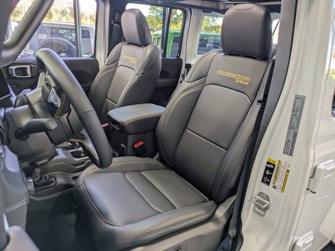 New 2025 Jeep Wrangler Unlimited Rubicon 392 image 18