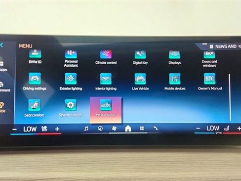 Used 2025 BMW 330i xDrive Sedan image 49