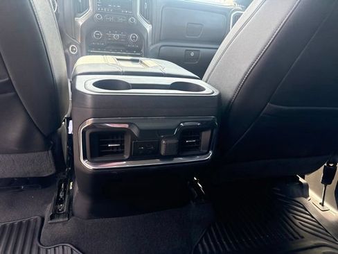 Used 2022 Chevrolet Silverado 1500 LTZ w/ Technology Package AWD/4WD image 33