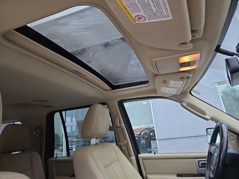 Used 2017 Ford Expedition EL Limited w/ Equipment Group 301A image 48