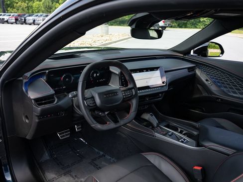 Used 2026 Dodge Charger Scat Pack AWD/4WD image 23