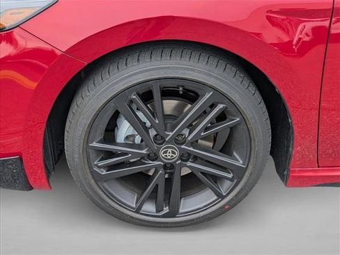 New 2026 Toyota Camry Hybrid image 10