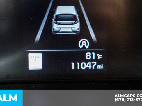 Used 2025 Kia Soul LX w/ LX Technology Package FWD image 53