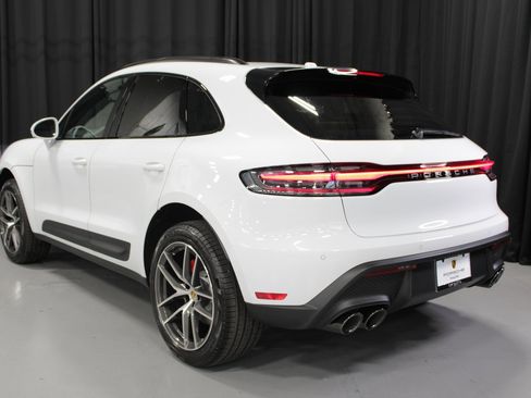 New 2026 Porsche Macan S image 3