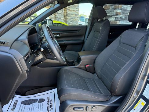 Used 2023 Honda CR-V Sport image 10