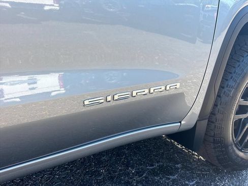 Used 2024 GMC Sierra 1500 Pro w/ Graphite Edition AWD/4WD image 11