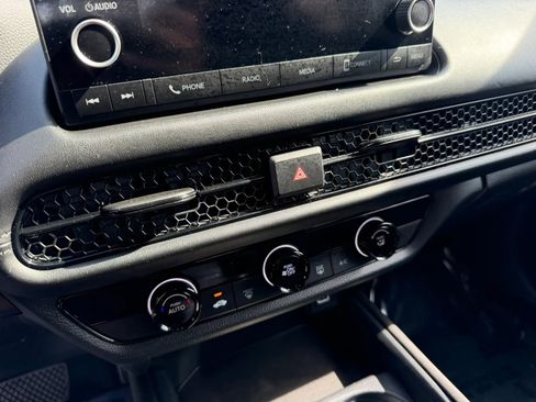 Used 2023 Honda HR-V LX image 25