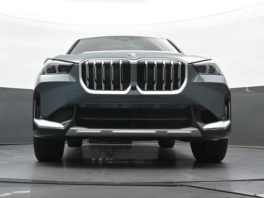 Used 2026 BMW X1 xDrive28i w/ Technology Package AWD/4WD image 22