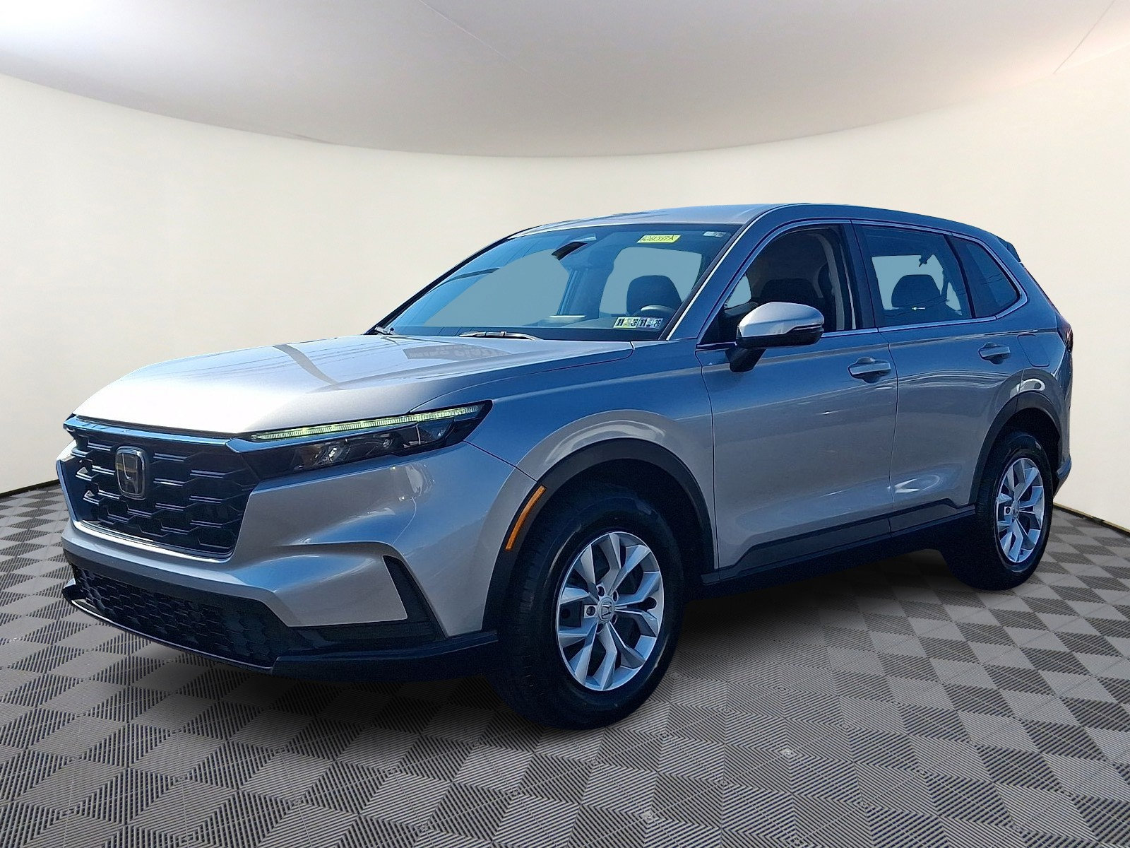 Used 2024 Honda CR-V LX image 3