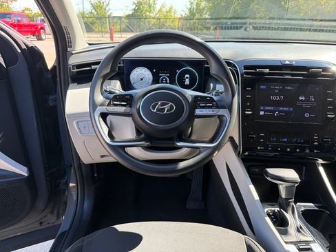 Used 2024 Hyundai Tucson SEL FWD image 16