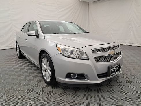 Used 2013 Chevrolet Malibu LTZ image 2
