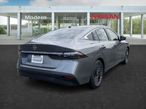 New 2026 Nissan Sentra SV w/ Floor Mat Package image 3