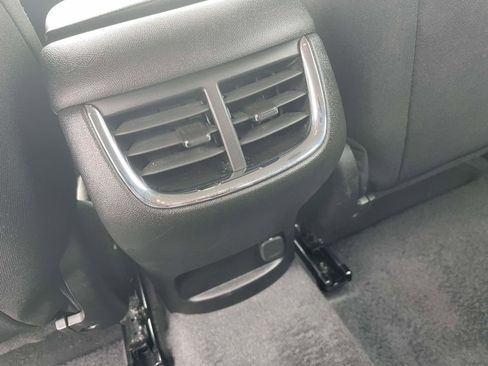 Used 2025 Chevrolet Malibu LT FWD image 10