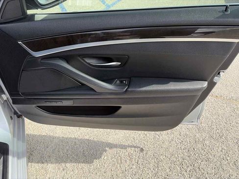 Used 2014 BMW 550i Sedan RWD image 28