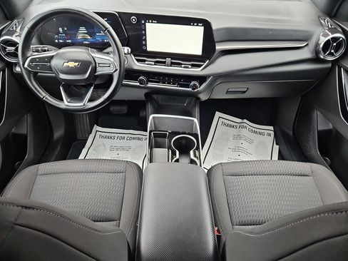 Used 2025 Chevrolet Equinox LT image 22