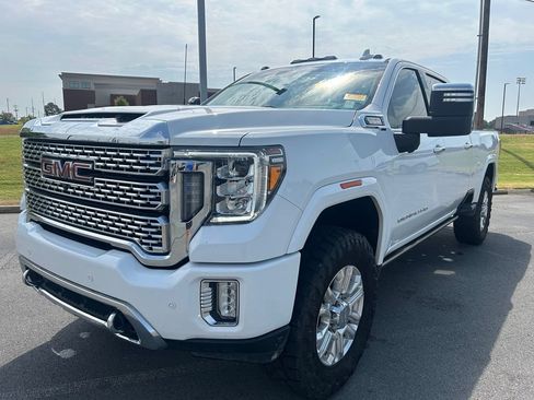 Used 2021 GMC Sierra 3500 Denali w/ Denali Ultimate Package AWD/4WD image 3