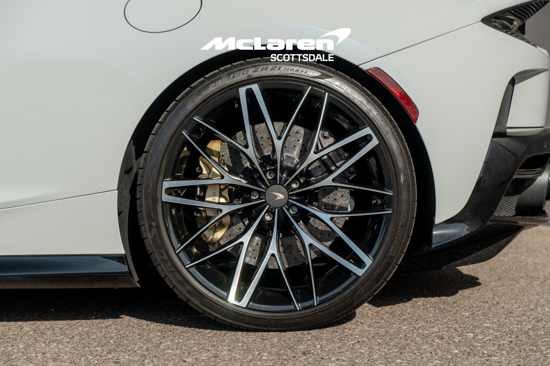 Used 2025 McLaren GTS RWD image 29