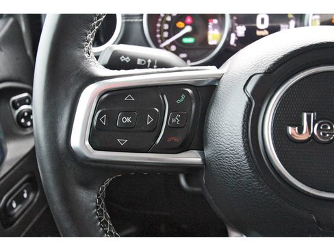 Used 2023 Jeep Wrangler Unlimited Sahara w/ Cold Weather Group AWD/4WD image 23