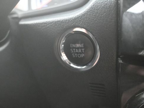 Used 2021 Toyota 4Runner Venture w/ Moonroof Package AWD/4WD image 26