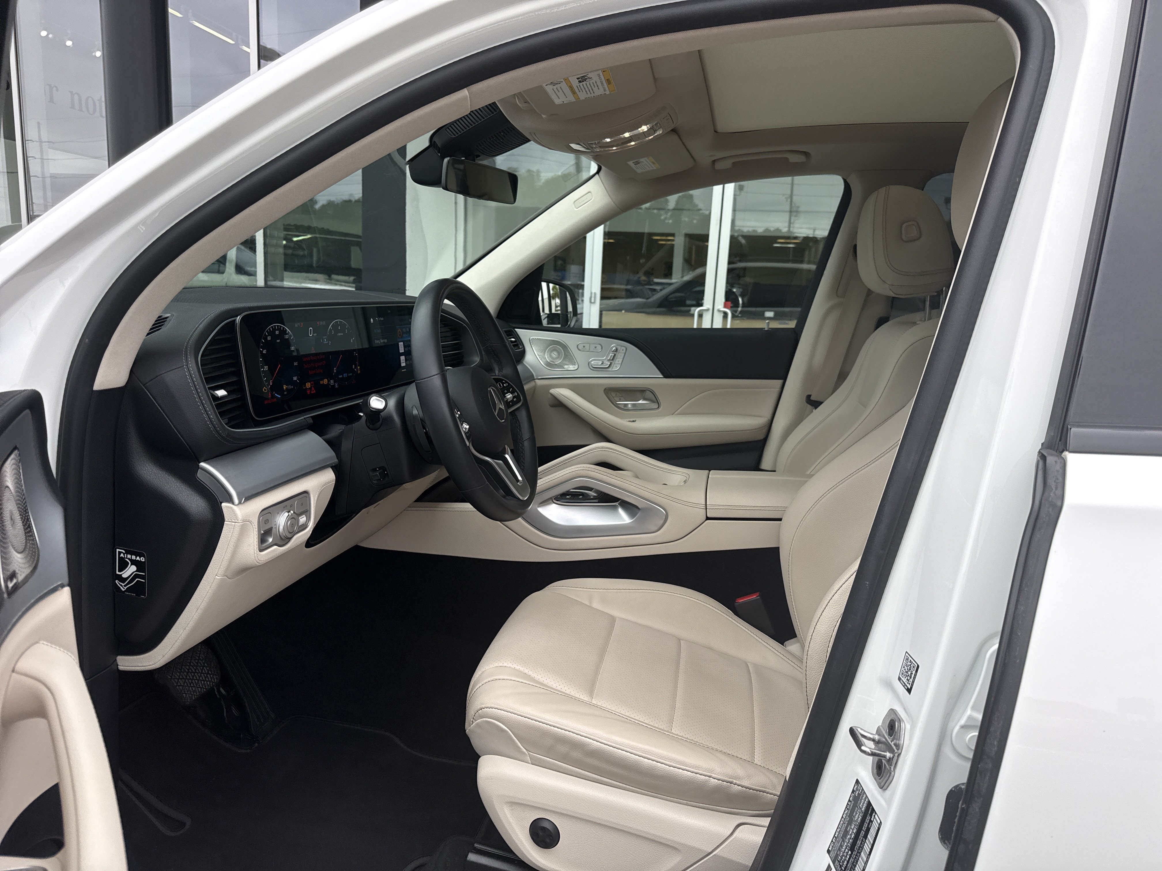Certified 2023 Mercedes-Benz GLE 450 4MATIC w/ AMG Line Exterior image 10