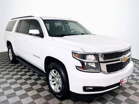 Used 2018 Chevrolet Suburban LT AWD/4WD image 1