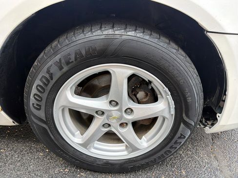 Used 2008 Chevrolet Impala LT w/ Luxury Edition Package image 37