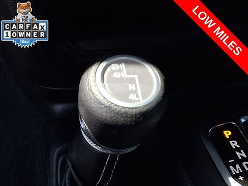 Used 2022 Jeep Wrangler Unlimited Sahara w/ Cold Weather Group AWD/4WD image 24