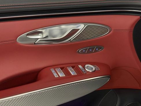 Used 2025 Genesis GV70 2.5T w/ Sport Prestige Package image 12