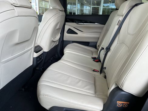 Certified 2023 INFINITI QX60 Pure FWD image 17