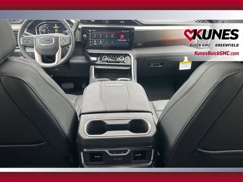 New 2026 GMC Sierra 3500 Denali w/ Denali Reserve Package image 42