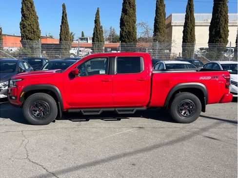 New 2026 Nissan Frontier PRO-4X w/ Pro Premium Package AWD/4WD image 7