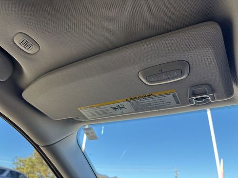 Used 2022 Jeep Grand Cherokee L Limited w/ Luxury Tech Group II image 37