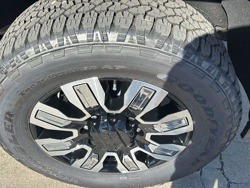 New 2026 GMC Sierra 3500 Denali w/ Denali Reserve Package image 10