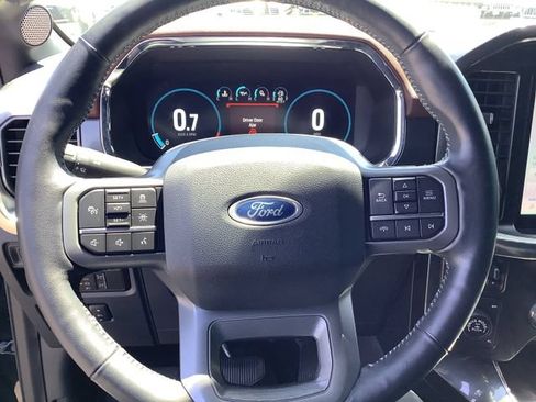 Used 2021 Ford F150 Lariat AWD/4WD image 11