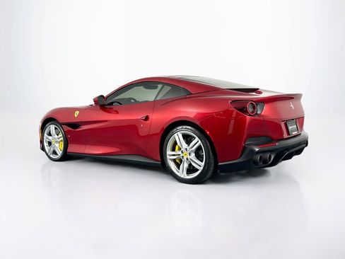 Used 2019 Ferrari Portofino RWD image 62