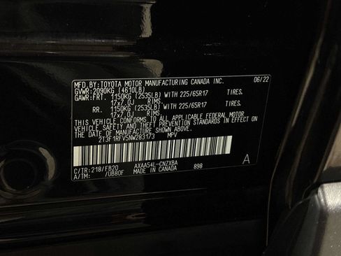 Used 2022 Toyota RAV4 LE AWD/4WD image 14