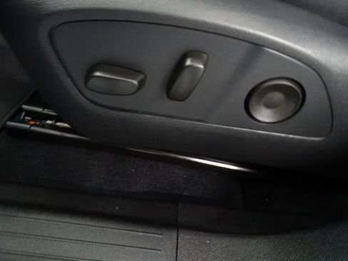 Certified 2026 Chevrolet Equinox EV LT AWD/4WD image 3