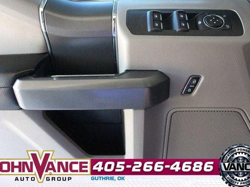 Used 2018 Ford F150 XLT w/ Equipment Group 302A Luxury AWD/4WD image 32