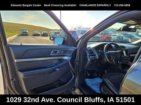 Used 2018 Ford Explorer XLT w/ Equipment Group 202A image 11
