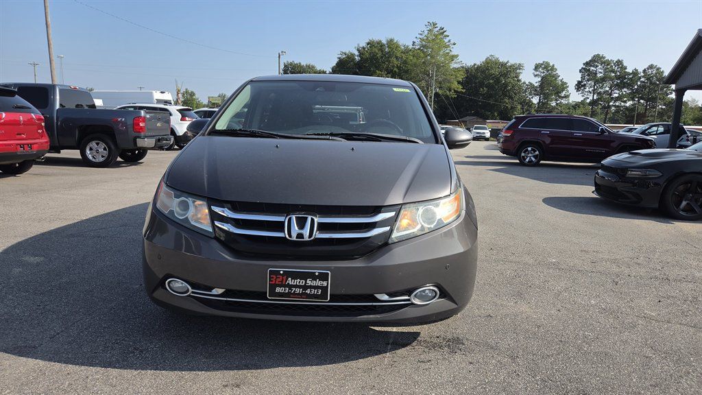 Used 2015 Honda Odyssey Touring image 1