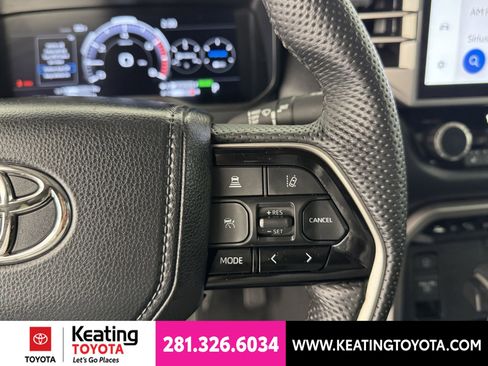 Used 2024 Toyota Tundra Limited AWD/4WD image 28