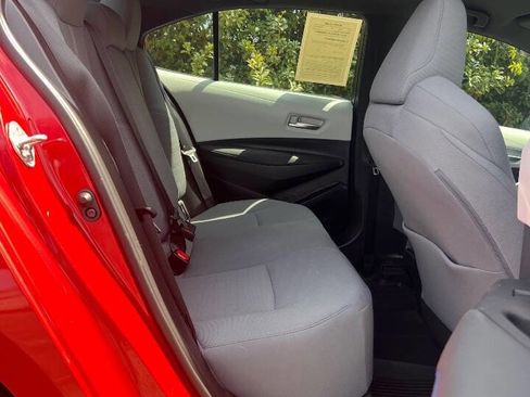 Used 2020 Toyota Corolla SE image 20