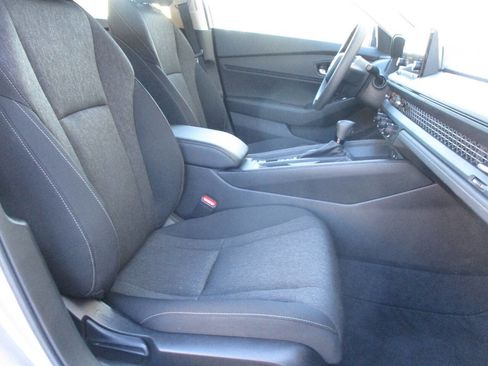 Used 2023 Honda Accord EX image 22