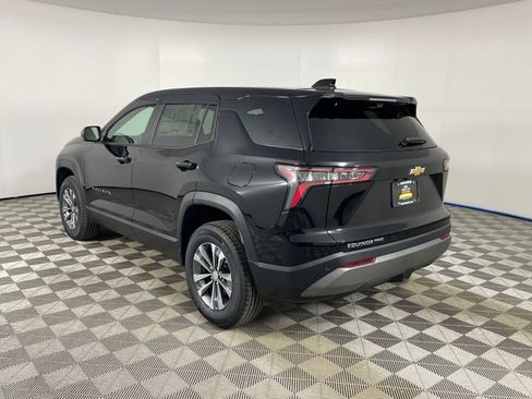 New 2026 Chevrolet Equinox LT w/ Convenience Package II AWD/4WD image 18