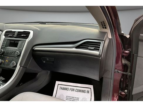 Used 2013 Ford Fusion S FWD image 17