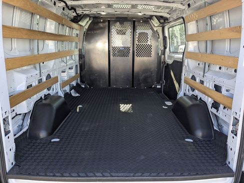 Used 2024 Ford Transit 250 Low Roof w/ Exterior Upgrade Package image 24