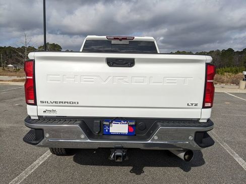 Used 2024 Chevrolet Silverado 2500 LTZ w/ LTZ Plus Package image 25