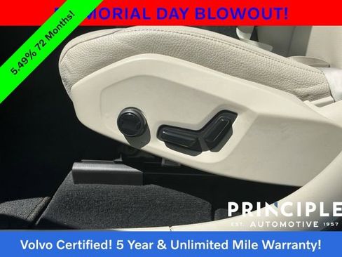 Certified 2023 Volvo XC60 B5 Plus FWD image 32