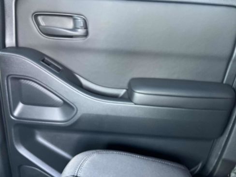 New 2026 Nissan Frontier SV image 15